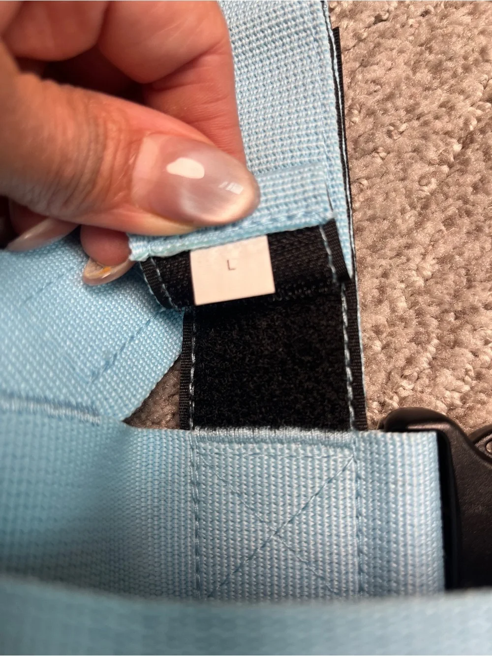 One Click Buckle, Chafe Resistant Webbing, Adjustable Neck & Chest L. 2933/db-1
